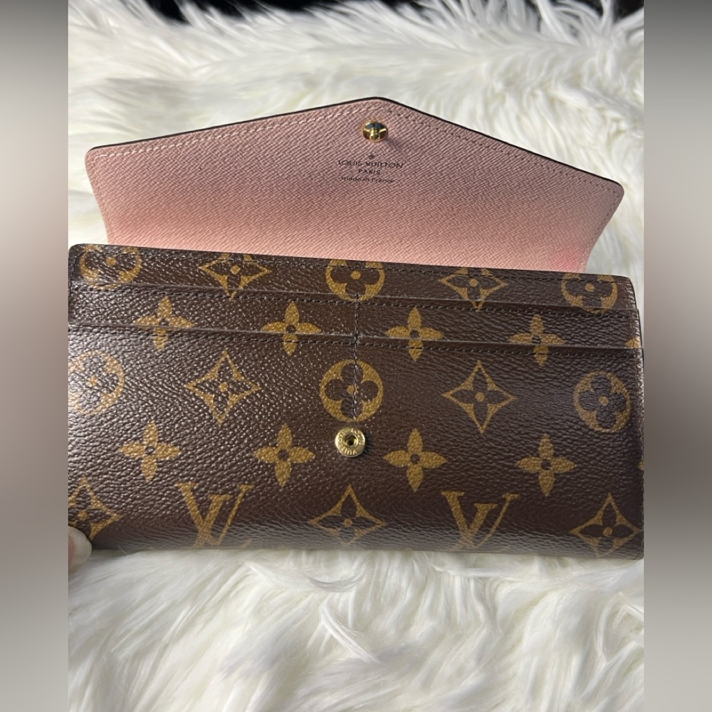 ❌SOLD❌ Louis Vuitton Monogram Canvas Sarah Wallet with Pink Interior Authentic - Picture 10 of 10